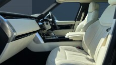 Land Rover Range Rover 3.0 D300 SE 4dr Auto Diesel Estate